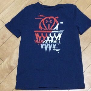 Under Armour Youth Basketball Short Sleeve heatgear  YMD Youth M NEW Condition
